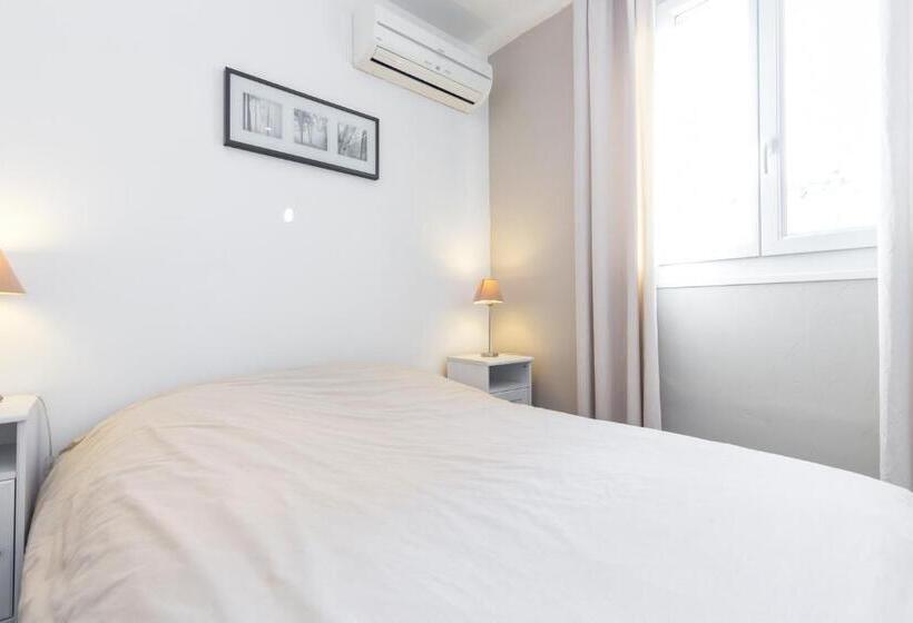 דירת שני חדרים, Florella Maréchal Joffre