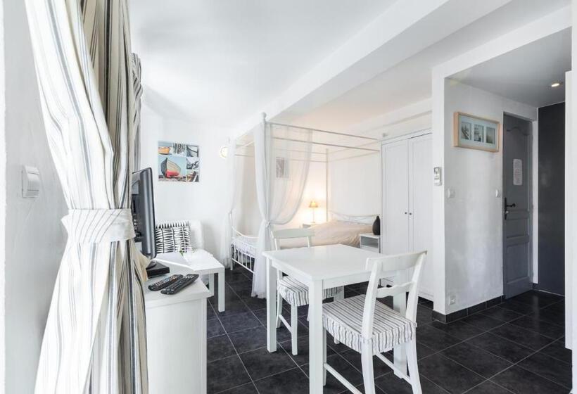 סטודיו סטנדרט עם מרפסת, Florella Maréchal Joffre