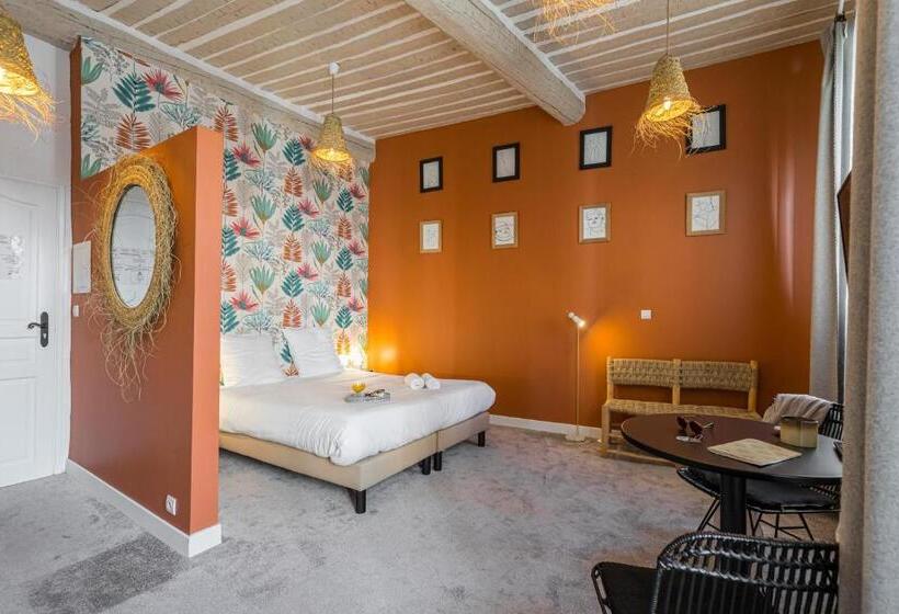 חדר סטודיו סטנדרד, Florella Maréchal Joffre