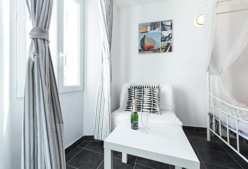 סטודיו סטנדרט עם מרפסת, Florella Maréchal Joffre