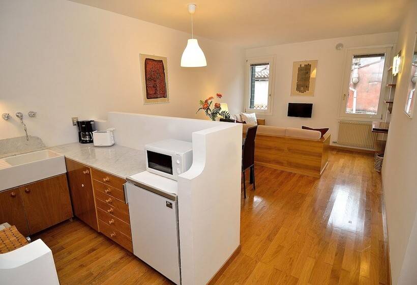 آپارتمان 2 خوابه, Da Bruno Homes