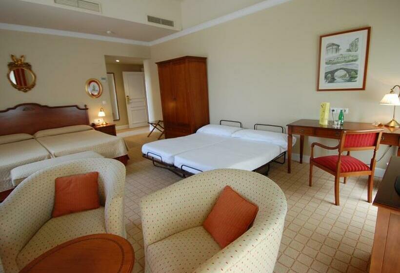 Quarto Estandar, Arcea Gran Hotel Pelayo