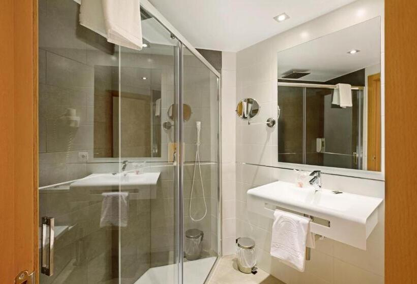 标准单人间, Abelux