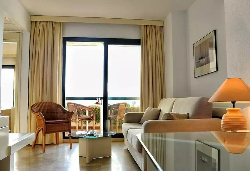 Suite Junior, Ar Almerimar