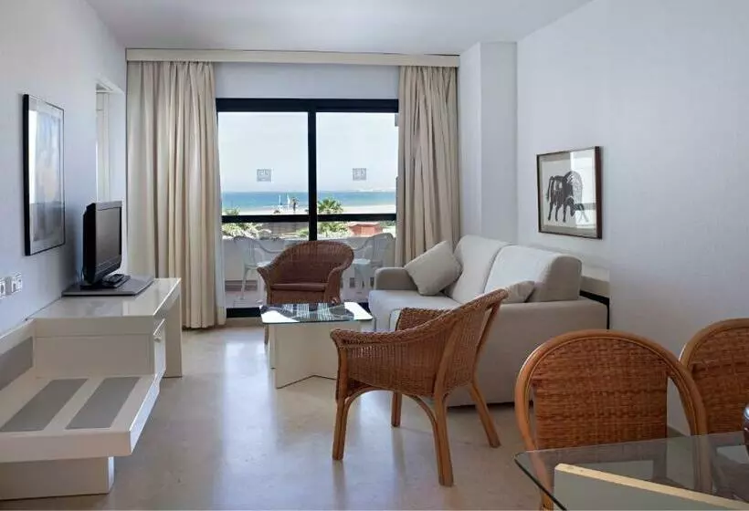 Suite Junior Familiare, Ar Almerimar