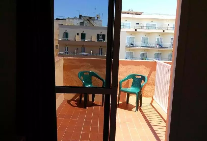 Chambre Standard, Bari