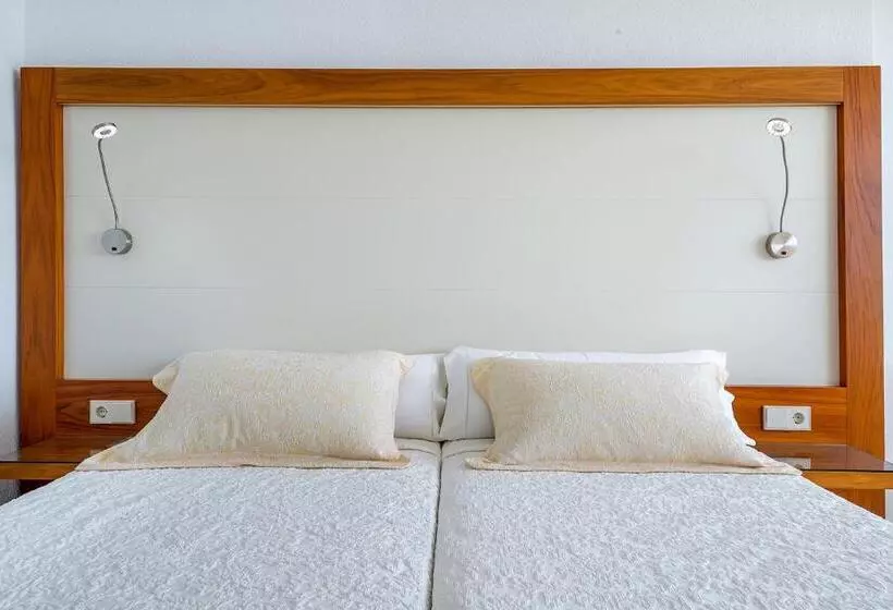 Quarto Estandar Individual, Biniamar