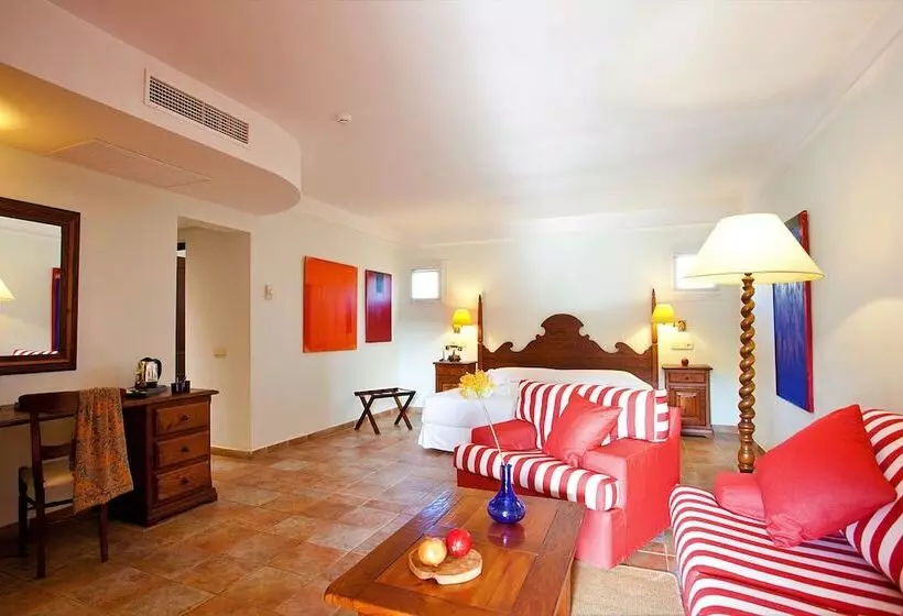 テラス付きジュニアスイート, Cala Sant Vicenç Adults Only
