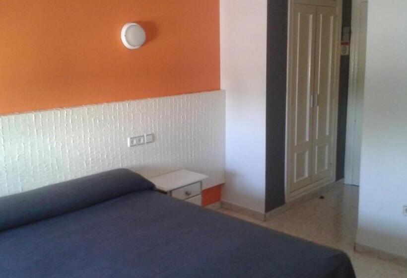 스탠다드 룸, Cervantes