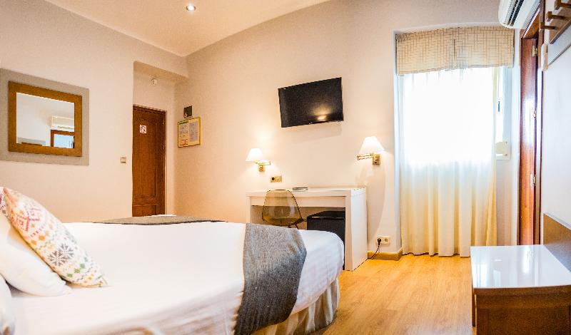 غرفة قياسية, Costasol