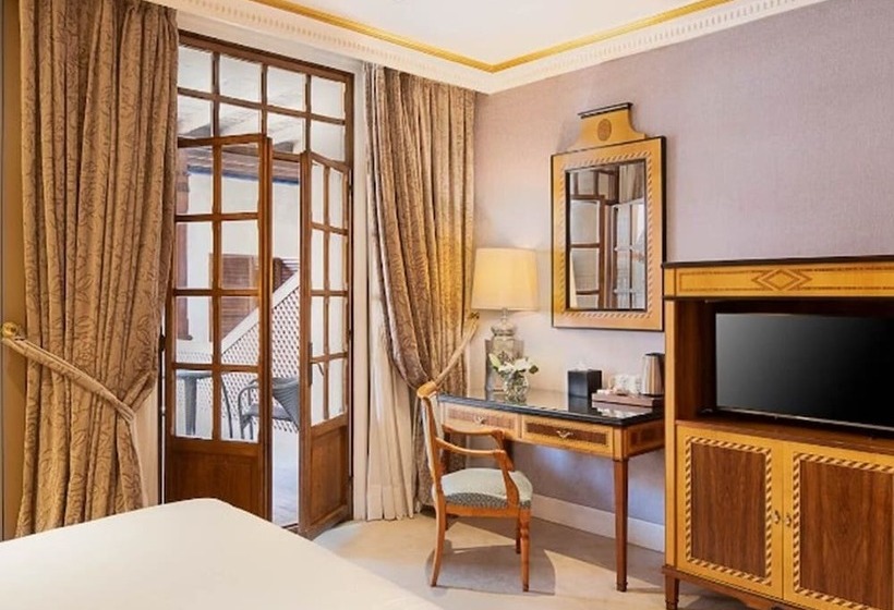 프리미엄 룸, Eurostars Hotel De La Reconquista