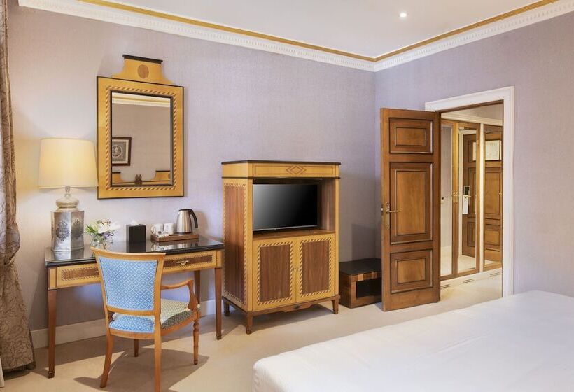 프리미엄 룸, Eurostars Hotel De La Reconquista