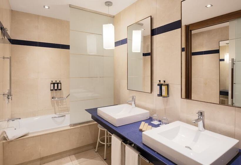 주니어 스위트, Eurostars Hotel De La Reconquista