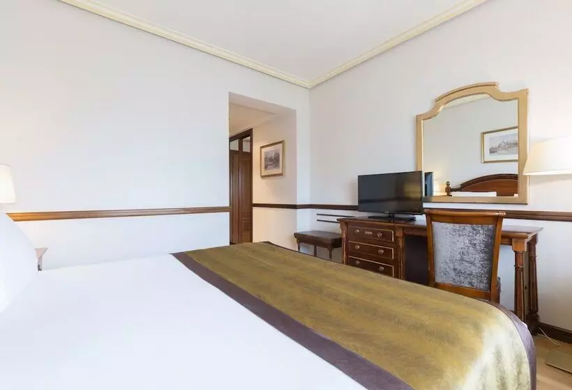 اتاق استاندارد, Dorma Reina Isabel