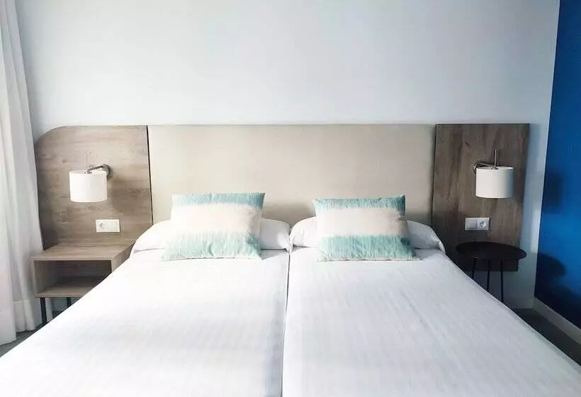 Economy-huone, Flats Friends Mar Blau
