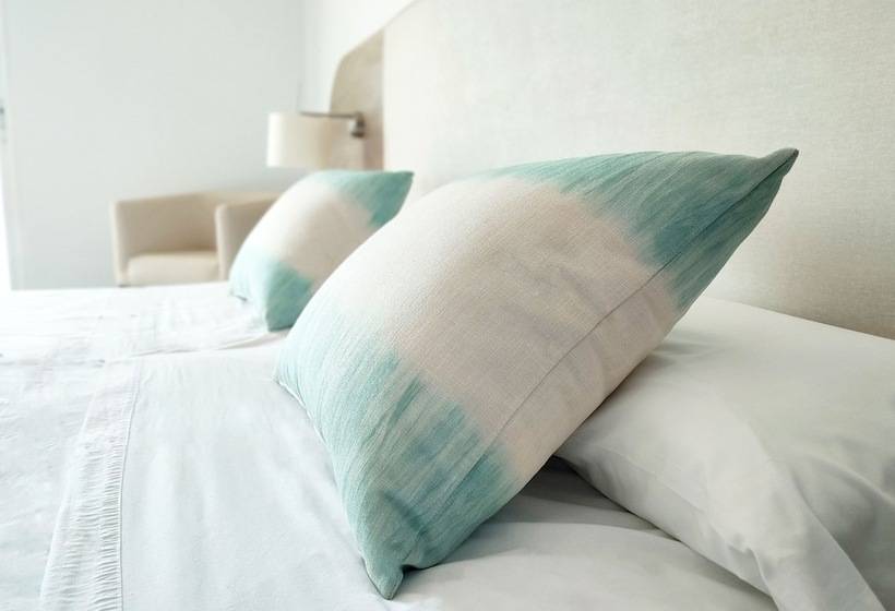 エコノミールーム, Flats Friends Mar Blau