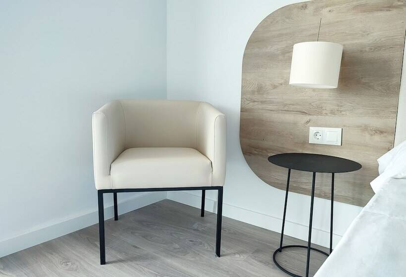 オーシャンビュースタンダードルーム, Flats Friends Mar Blau