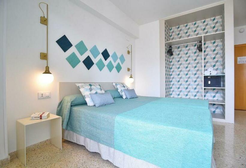 Quarto Estandar com Sacada, Gala Placidia 3* Sup