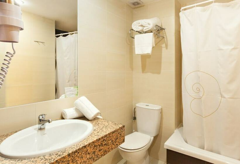 家庭间, Gala Placidia 3* Sup