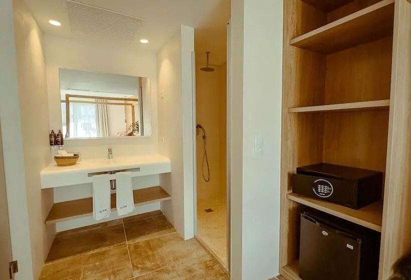 اتاق استاندارد, Icon Valparaiso  Adults Only