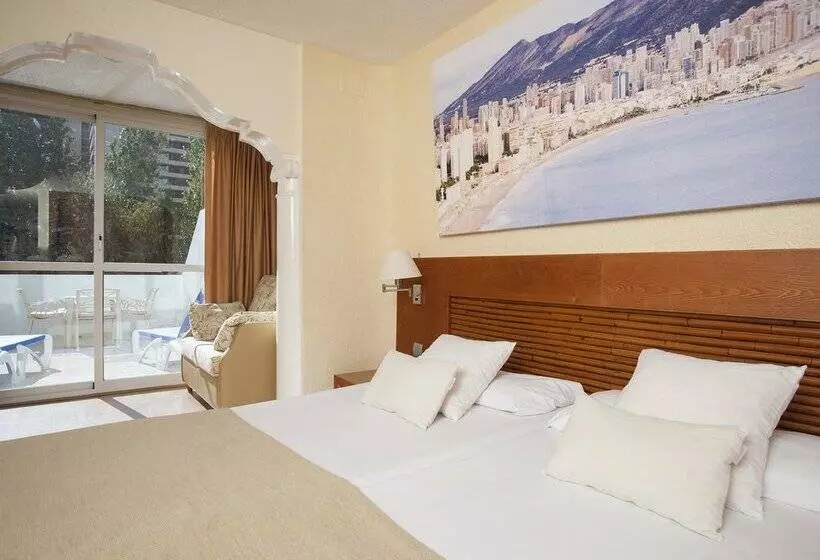 プールビュースタンダードルーム, Magic Villa De Benidorm