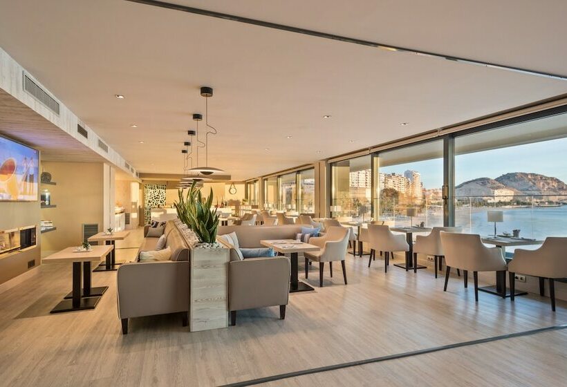 اتاق استاندارد با چشمانداز دریا, Melia Alicante