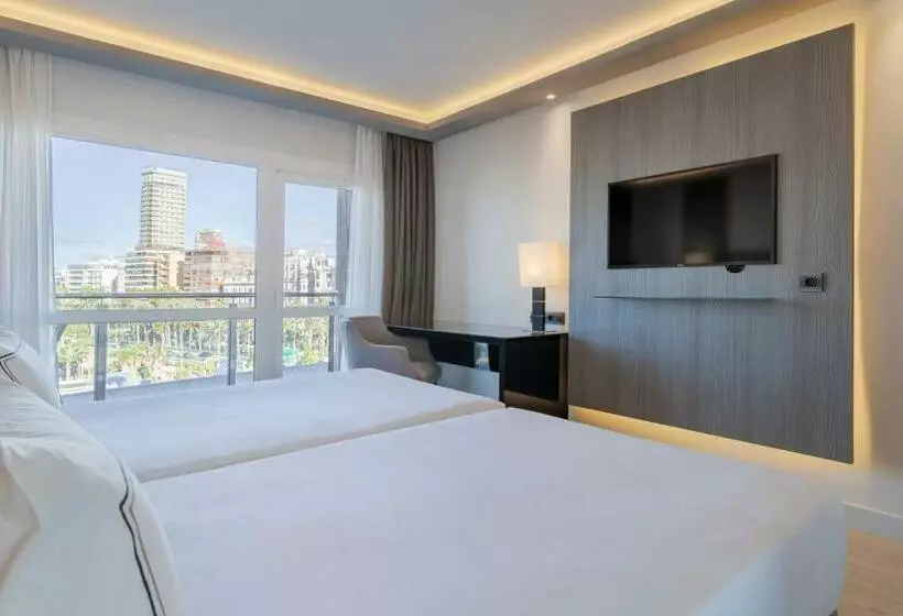 اتاق پرمیوم, Melia Alicante