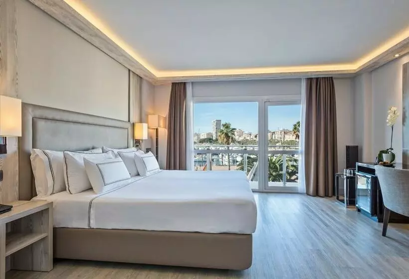 اتاق پرمیوم, Melia Alicante