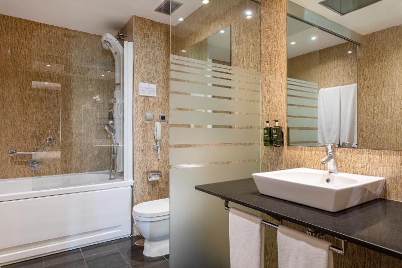 اتاق استاندارد با چشمانداز دریا, Melia Alicante