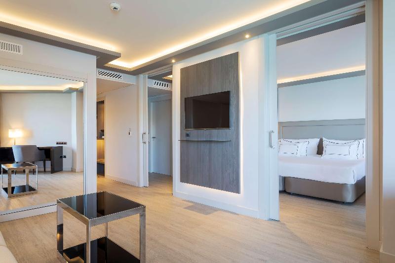 سوییت جونیور, Melia Alicante