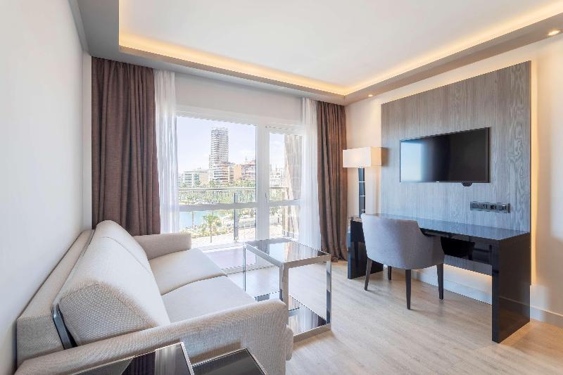 سوییت جونیور, Melia Alicante