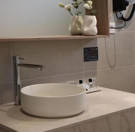 חדר סטנדרט נוף לבריכה, Montepiedra 4    Sup