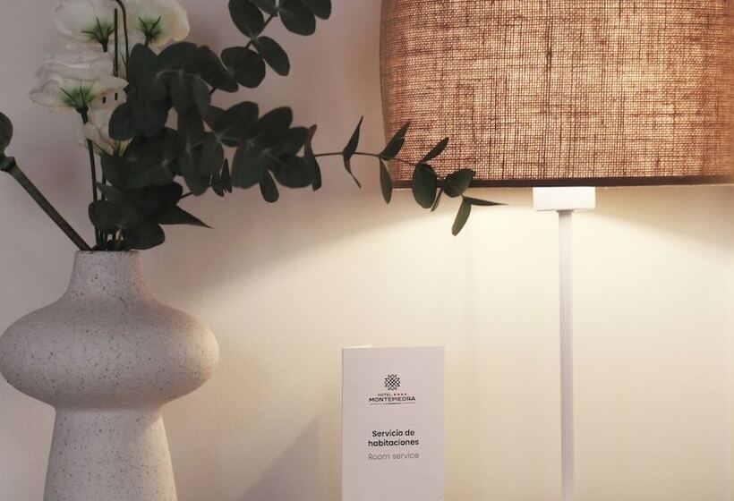 חדר משפחתי, Montepiedra 4    Sup