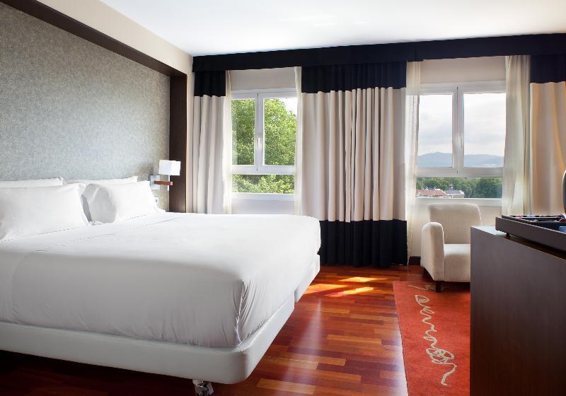 غرفة سوبيريور, NH Canciller Ayala Vitoria