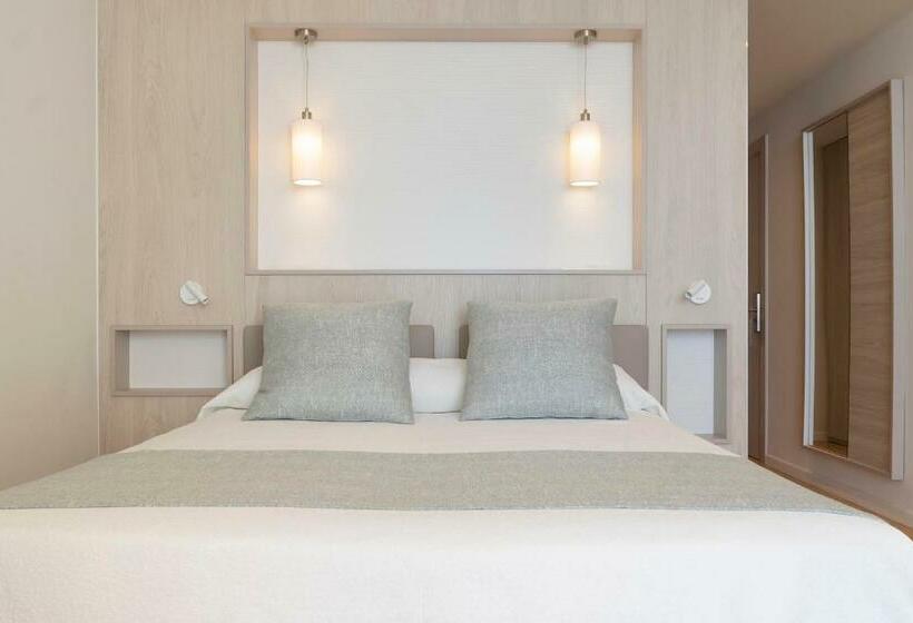 Habitación Premium Vista al Mar., Palia Maria Eugenia