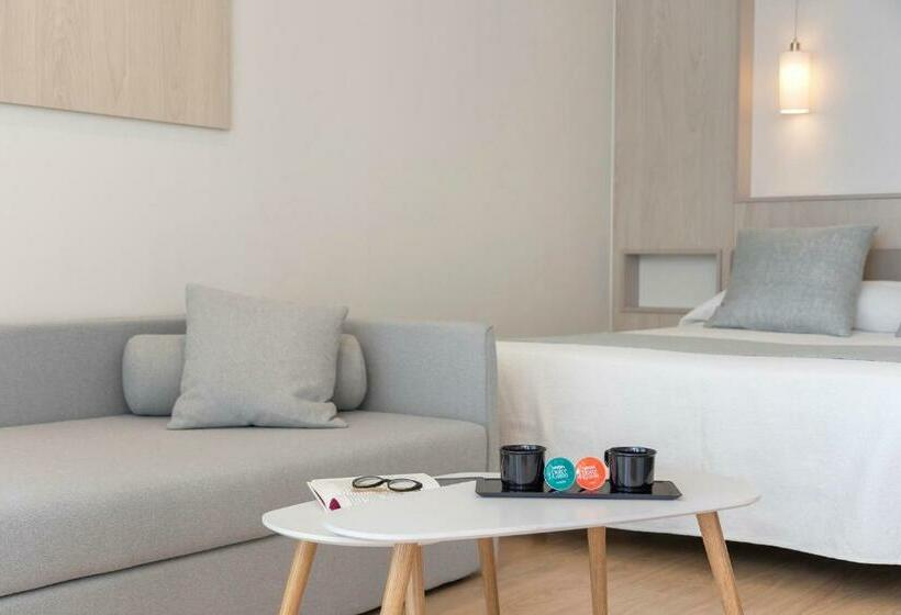 Habitación Premium Vista al Mar., Palia Maria Eugenia