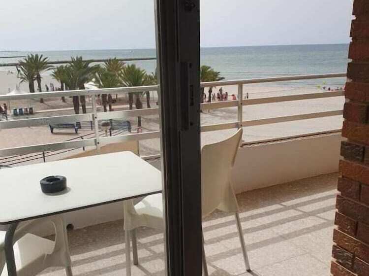 标准三人间, Polamar