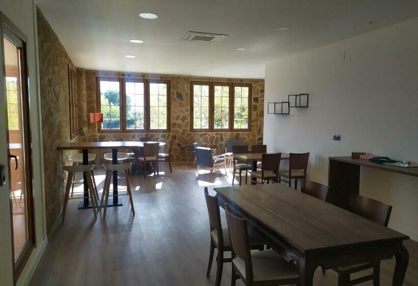 スタンダードトリプルルーム, Venta El Borrego