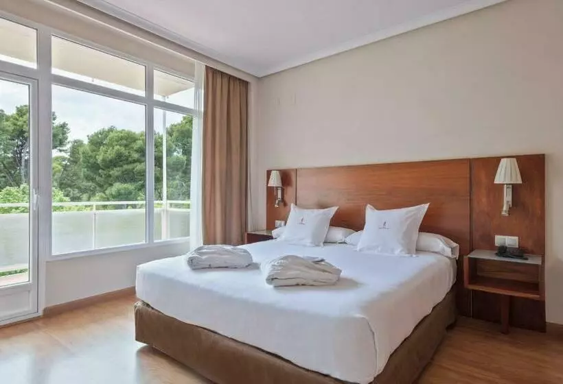 سوییت جونیور, Sercotel Los Llanos