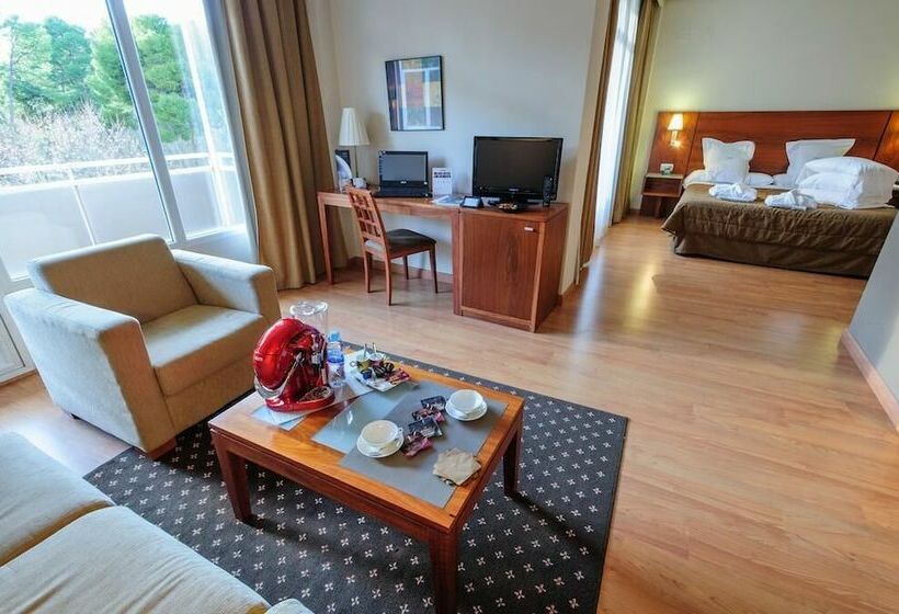 سوییت جونیور, Sercotel Los Llanos