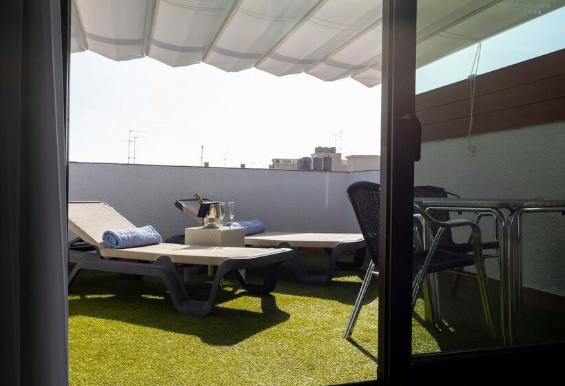 جناح جونيور سوبريور, Aparthotel Miami Park