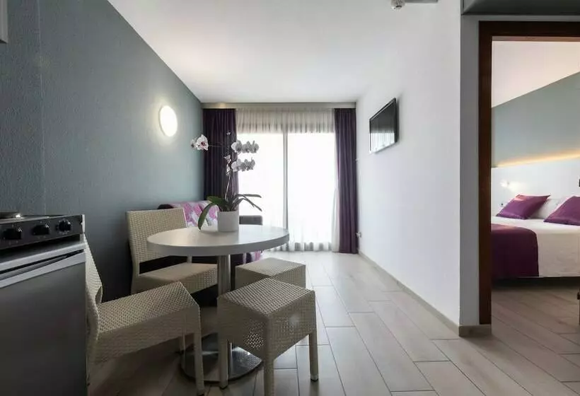 １ベッドルームファミリーアパートメント, Aparthotel Miami Park