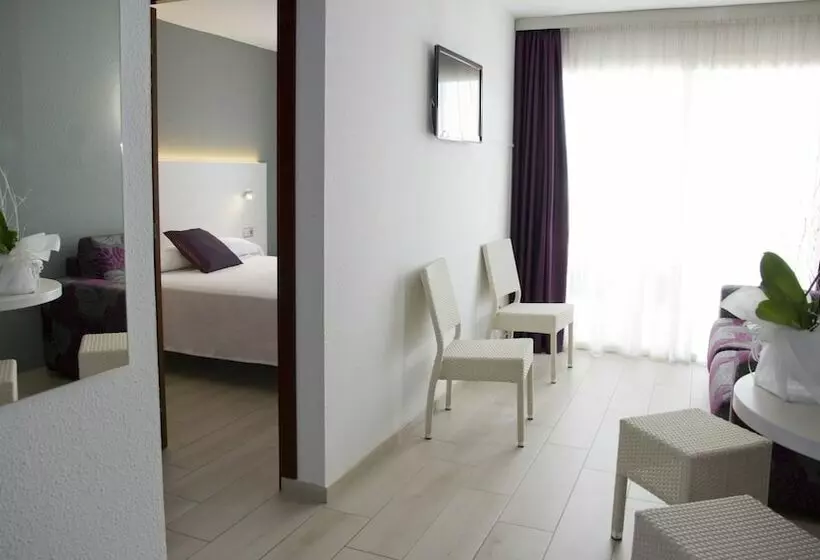 １ベッドルームファミリーアパートメント, Aparthotel Miami Park