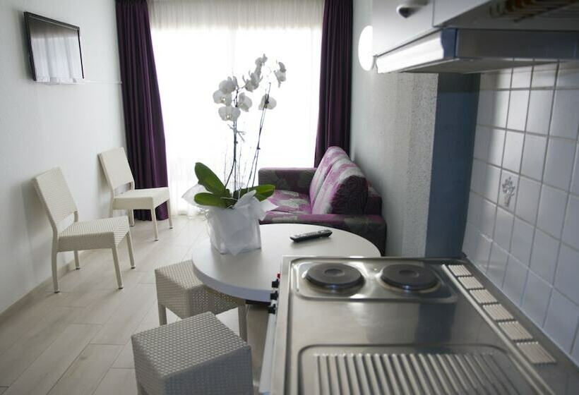 شقة عائلية غرفة نوم واحدة, Aparthotel Miami Park