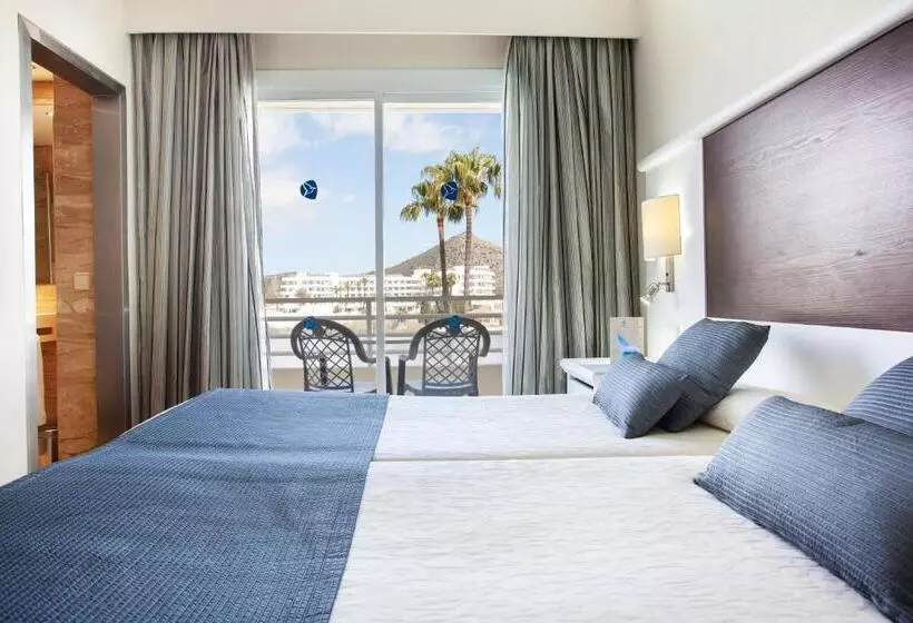 اتاق استاندارد با چشم‌انداز دریاچه, Grupotel Amapola