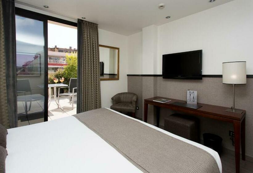 Номер Стандарт с Террасой, Balmoral