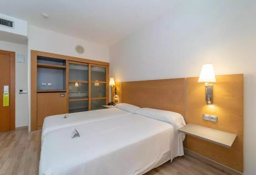 Şehir Manzaralı Standart Oda, Artiem Capri