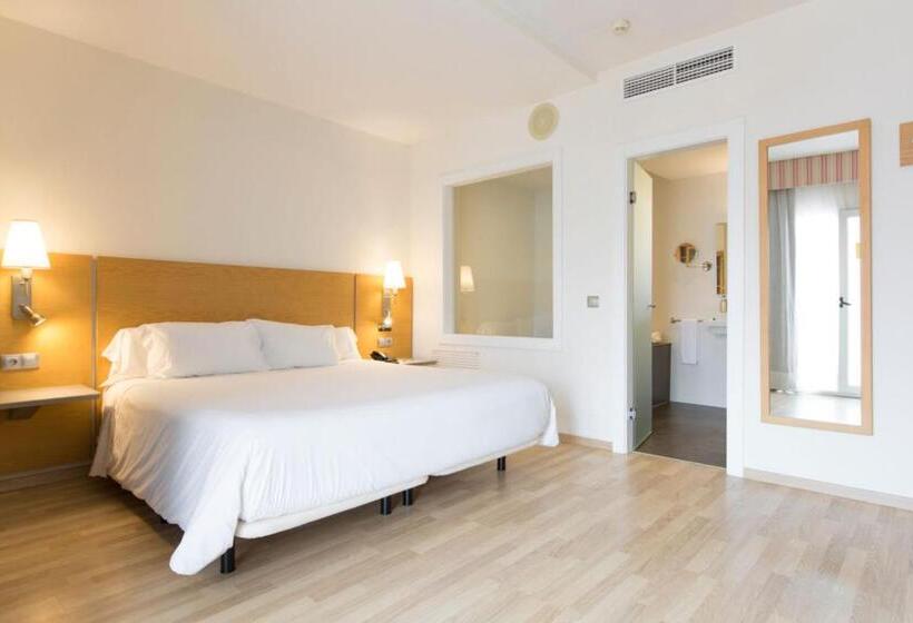 غرفة ديلوكس مزوَّدة بجاكوزي, Artiem Capri