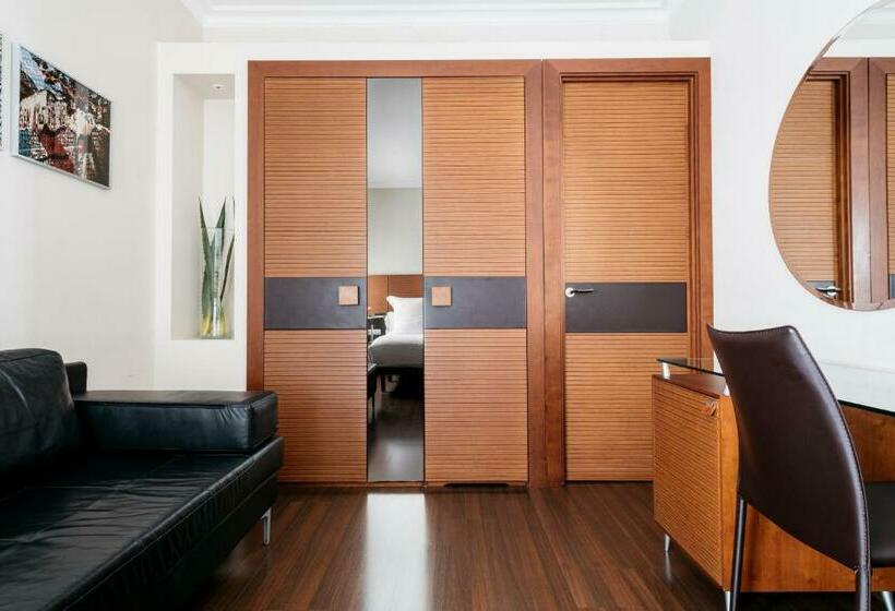 스탠다드 룸, Astoria