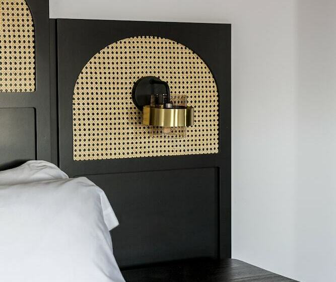 스탠다드 룸, Astoria